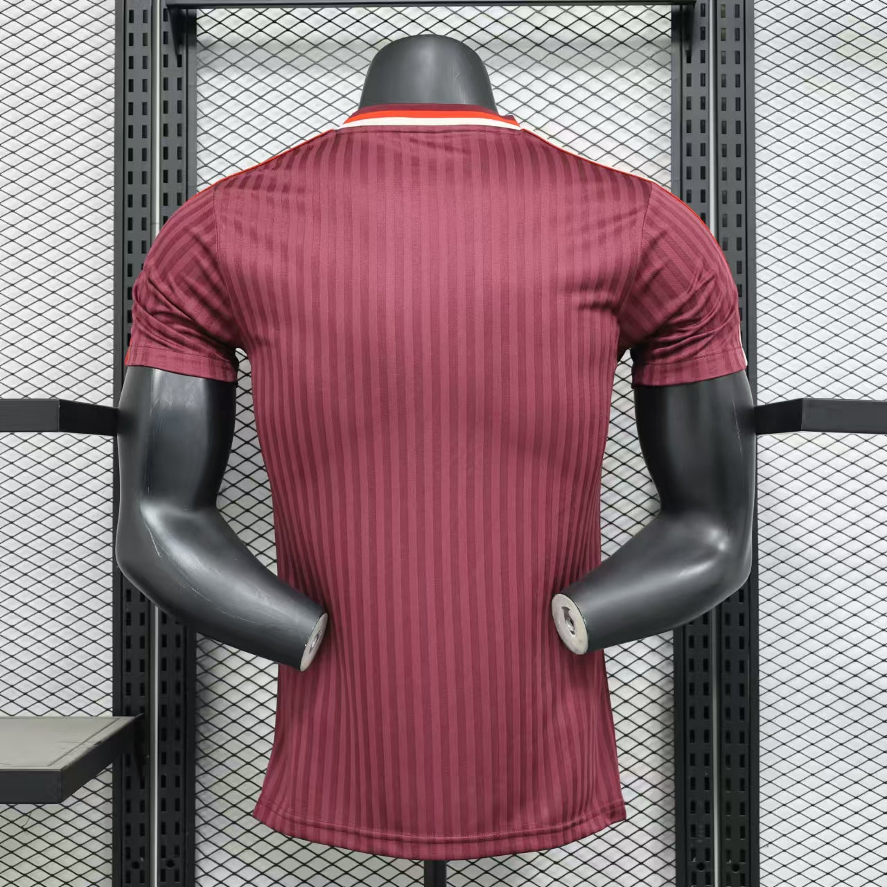 25/26 BAYERN MUNICH 125th ANNIVERSARY WINE PLAYER VERSION