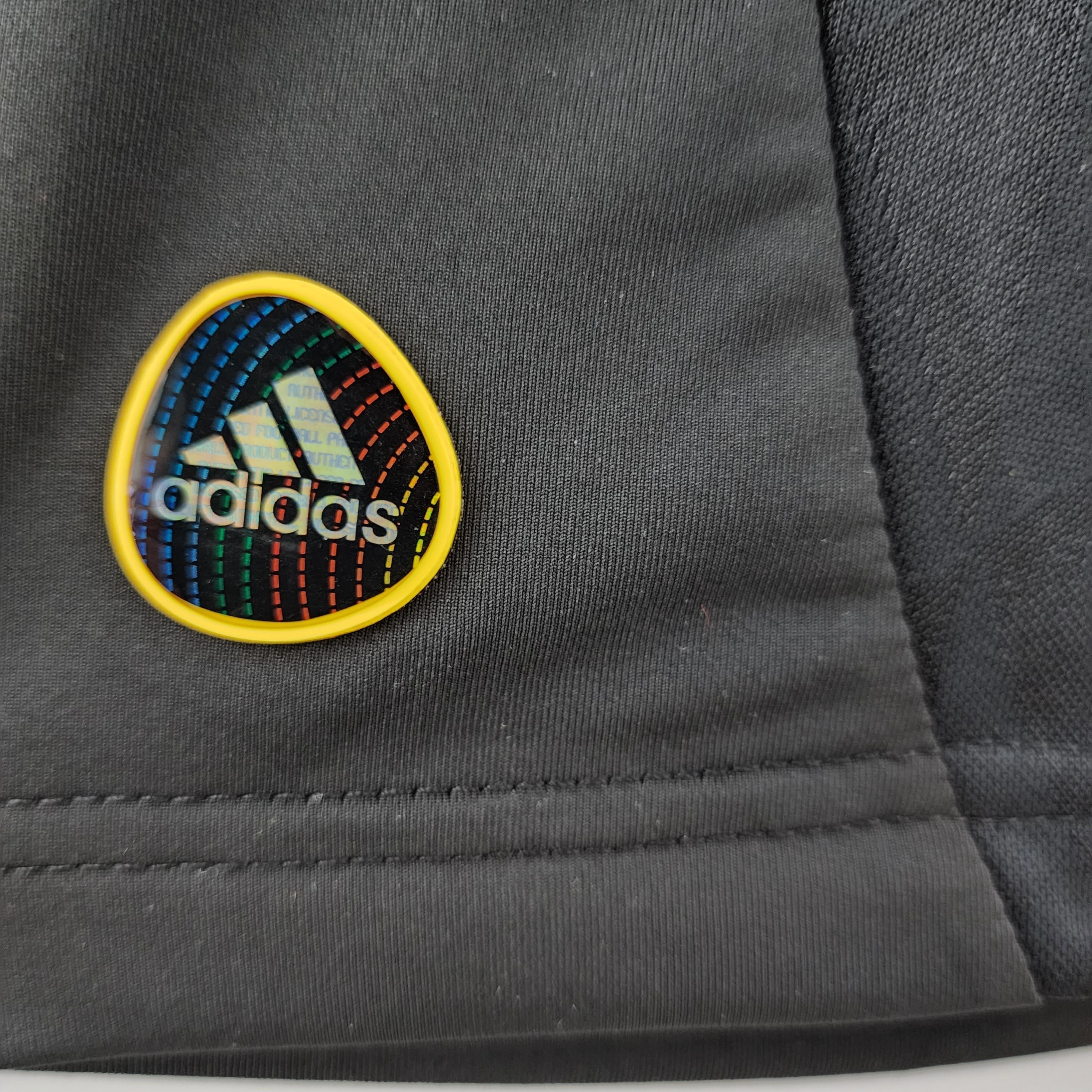 LIVERPOOL II 2010  MEN (RETRO)