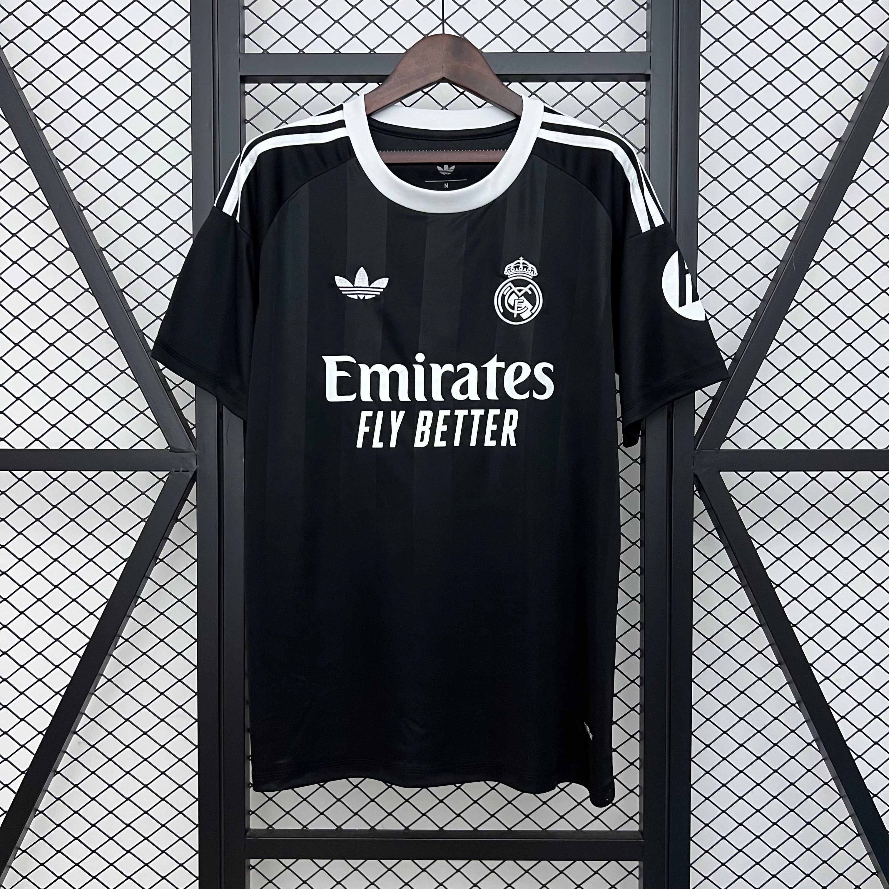 25/26 REAL MADRID SPECIAL EDITION BLACK