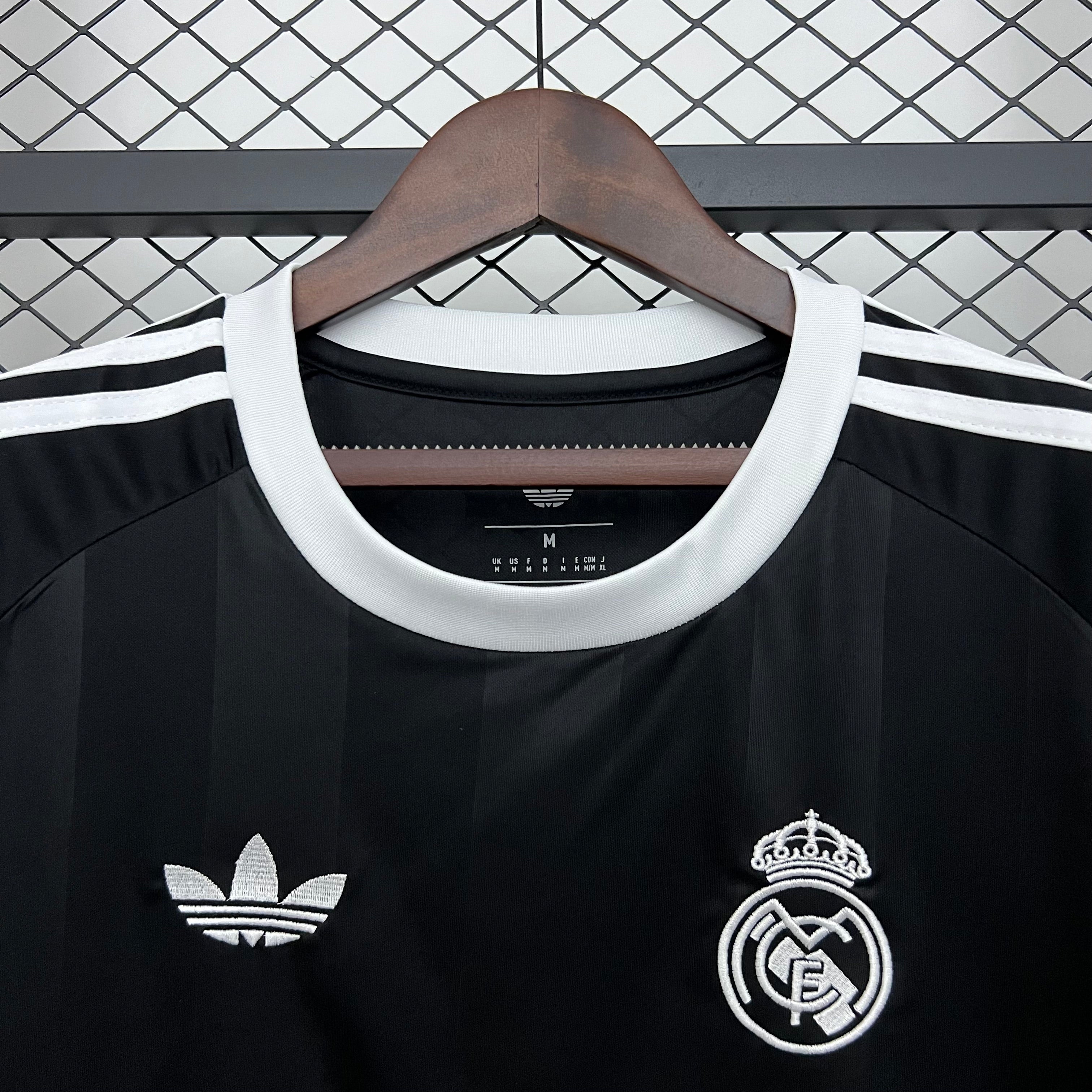 25/26 REAL MADRID SPECIAL EDITION BLACK
