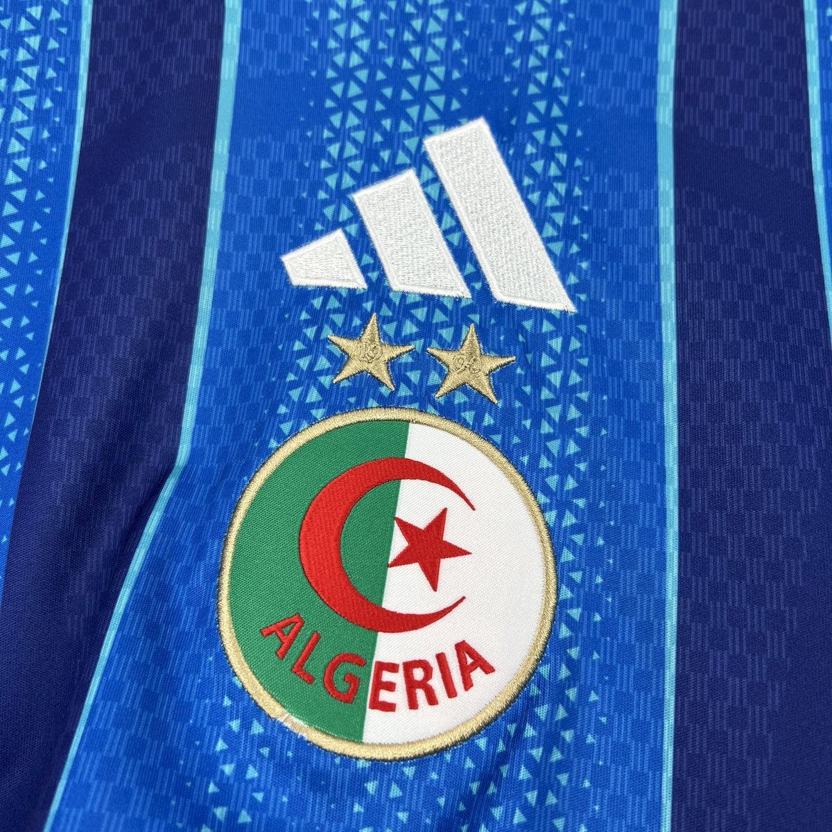 Maillot Algérie Pré-Match Bleu – Coupe du Monde 2026