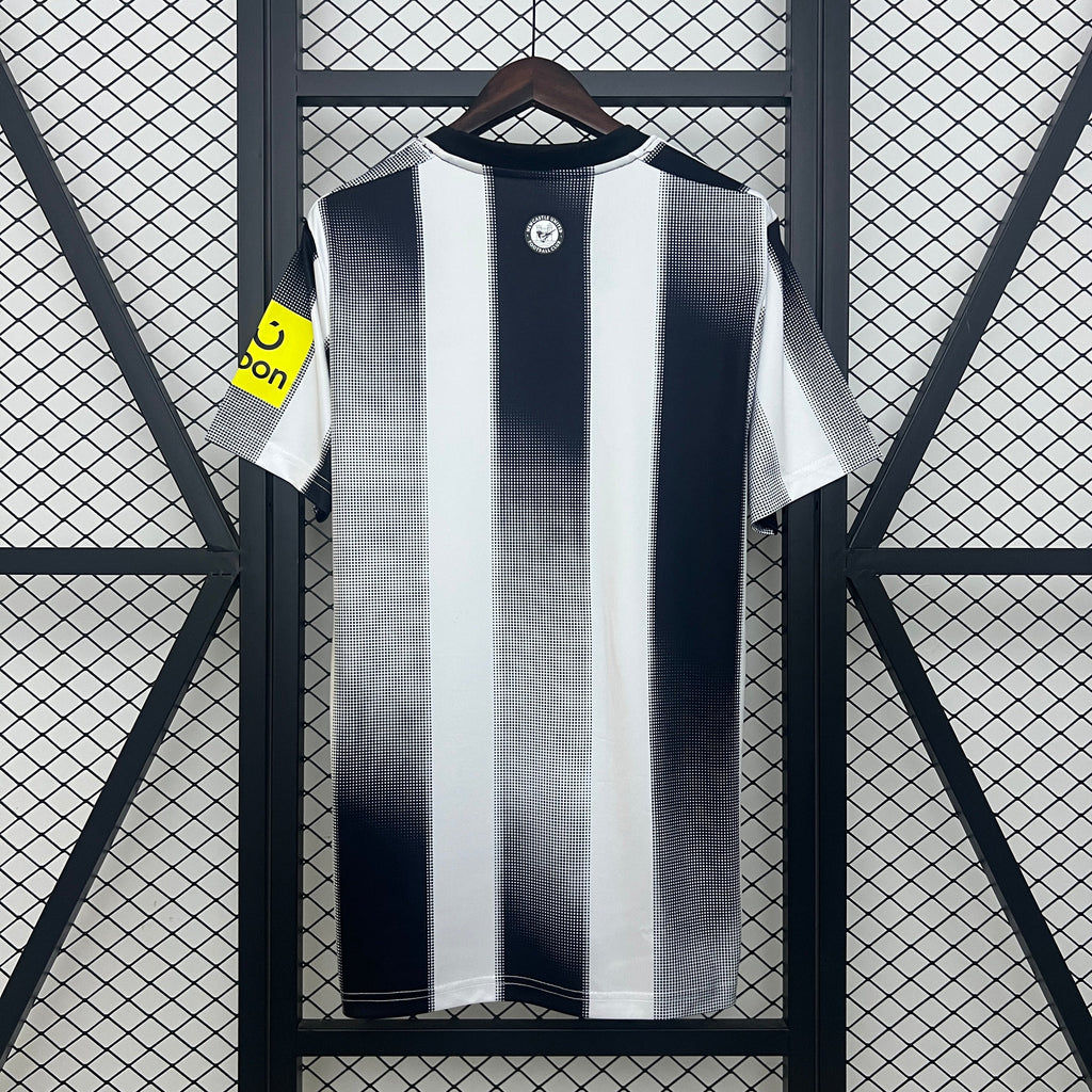 25/26 NEWCASTLE HOME