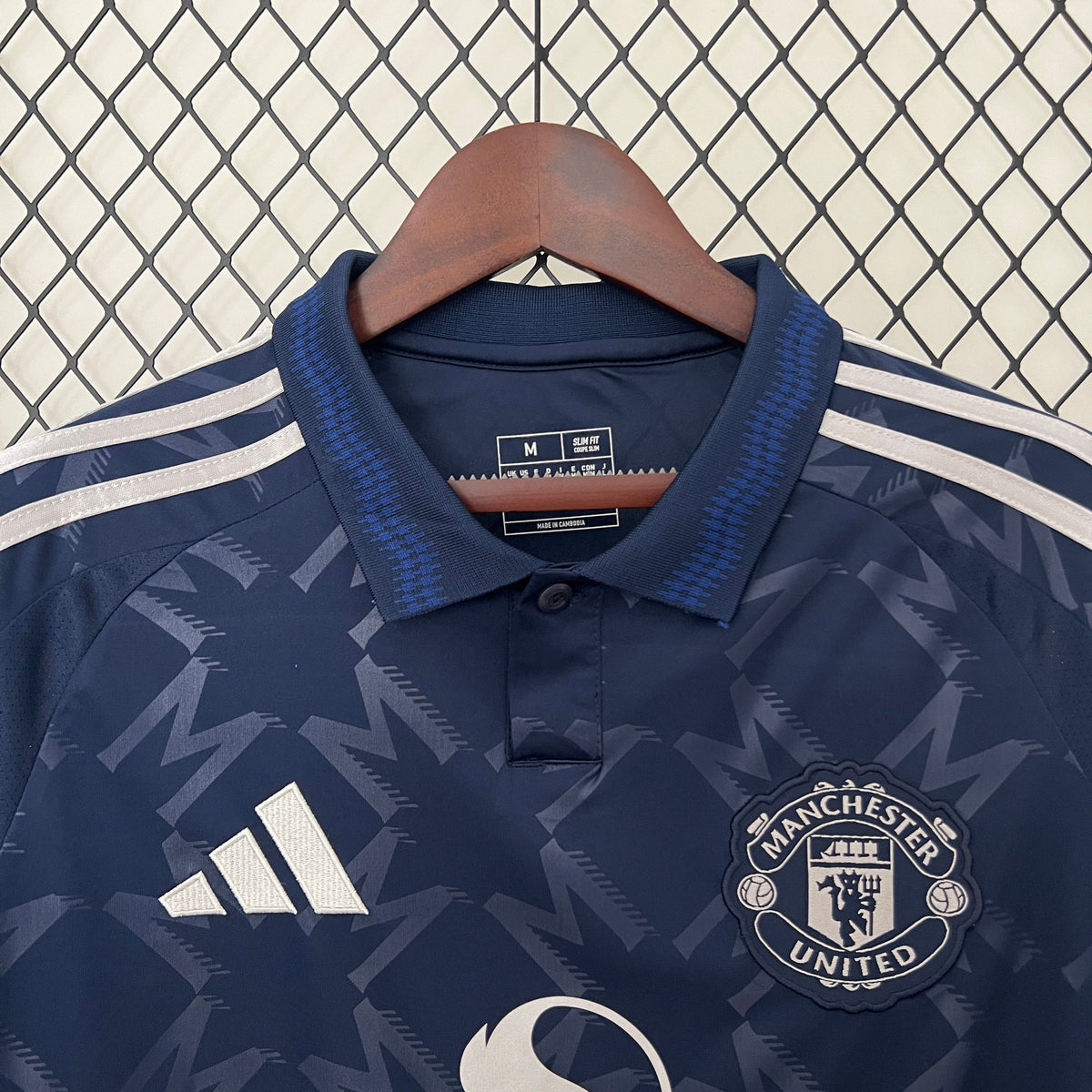 24/25 MANCHESTER UNITED AWAY