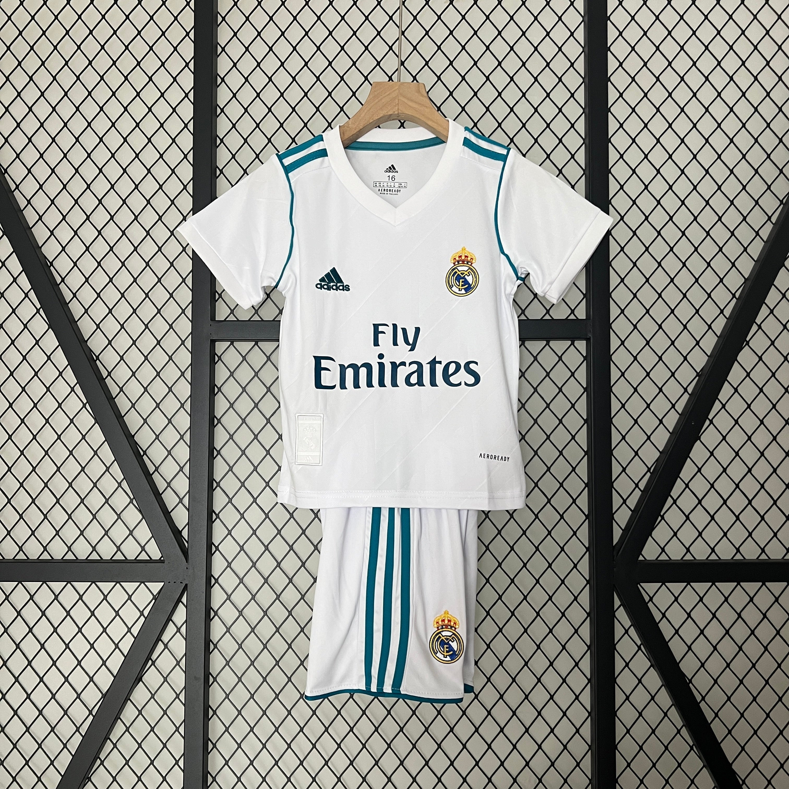 JERSEY REAL MADRID I 17/18 KIDS KIT (RETRO)