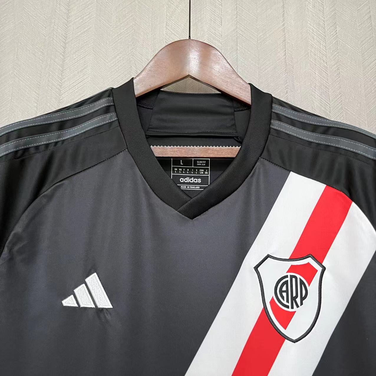 23/24 RIVER PLATE TRAINING BLACK