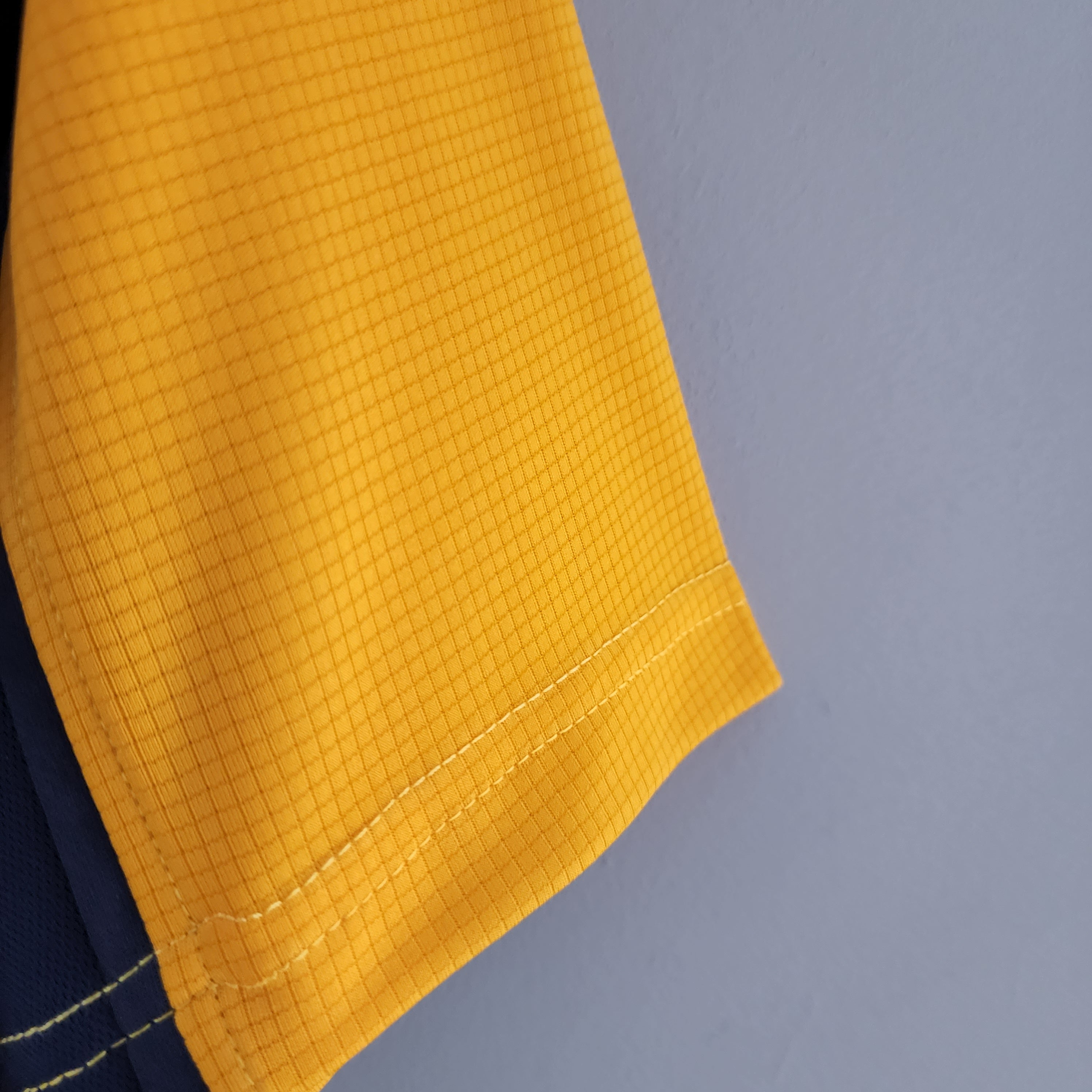 LIVERPOOL II 00/01 MEN (RETRO)