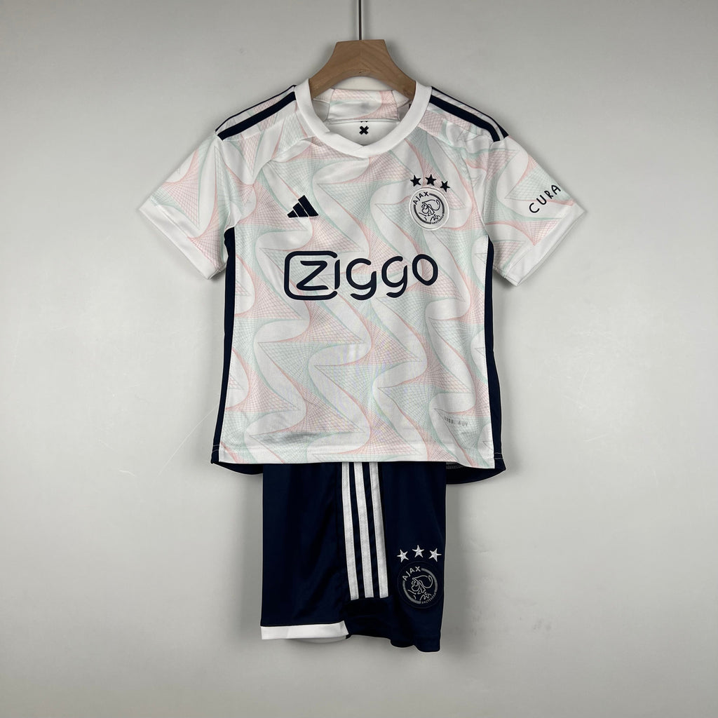 AJAX II 23/24 KIDS KIT