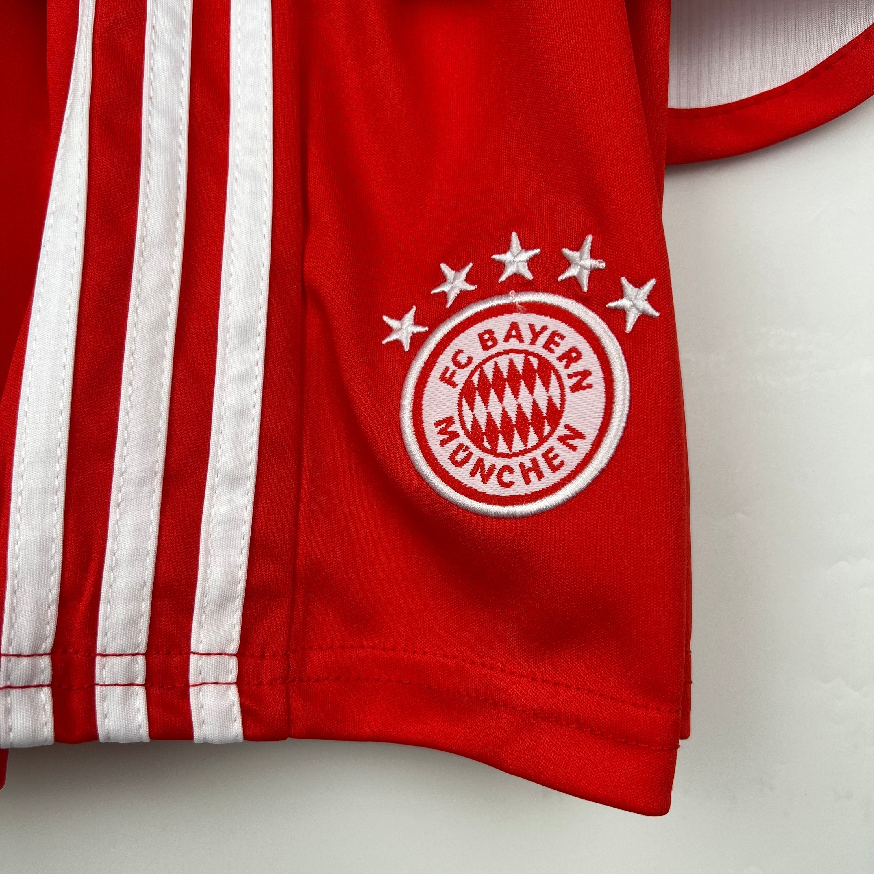 BAYERN MUNICH I 23/24 KIDS KIT