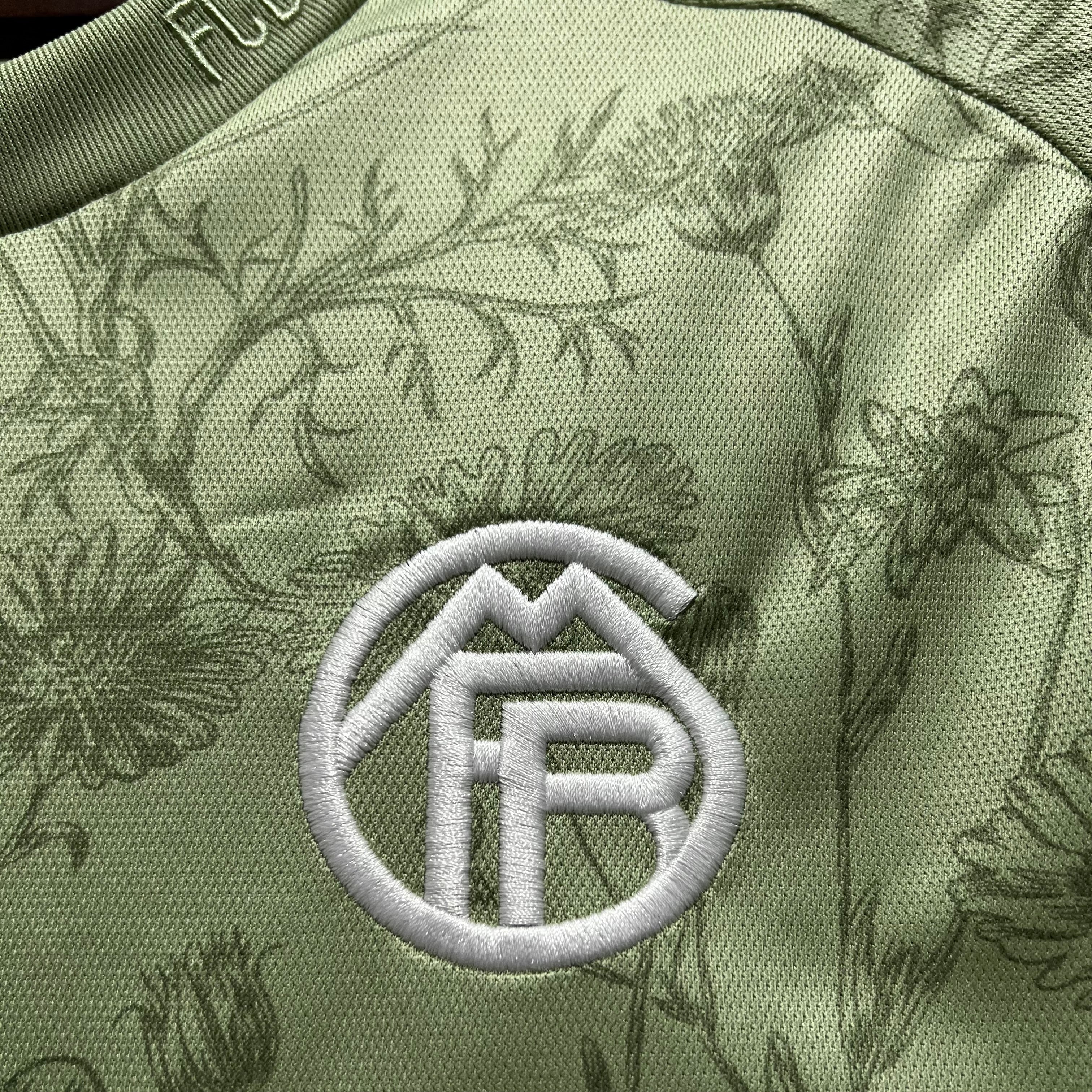 BAYERN MUNICH SPECIAL EDITION BEER FEST 23/24 MEN