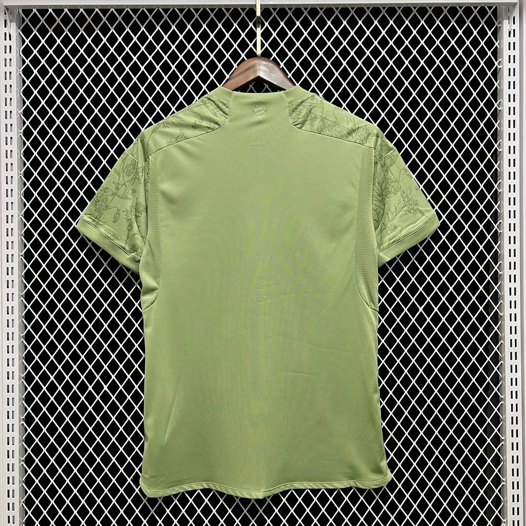 BAYERN MUNICH SPECIAL EDITION BEER FEST 23/24 MEN