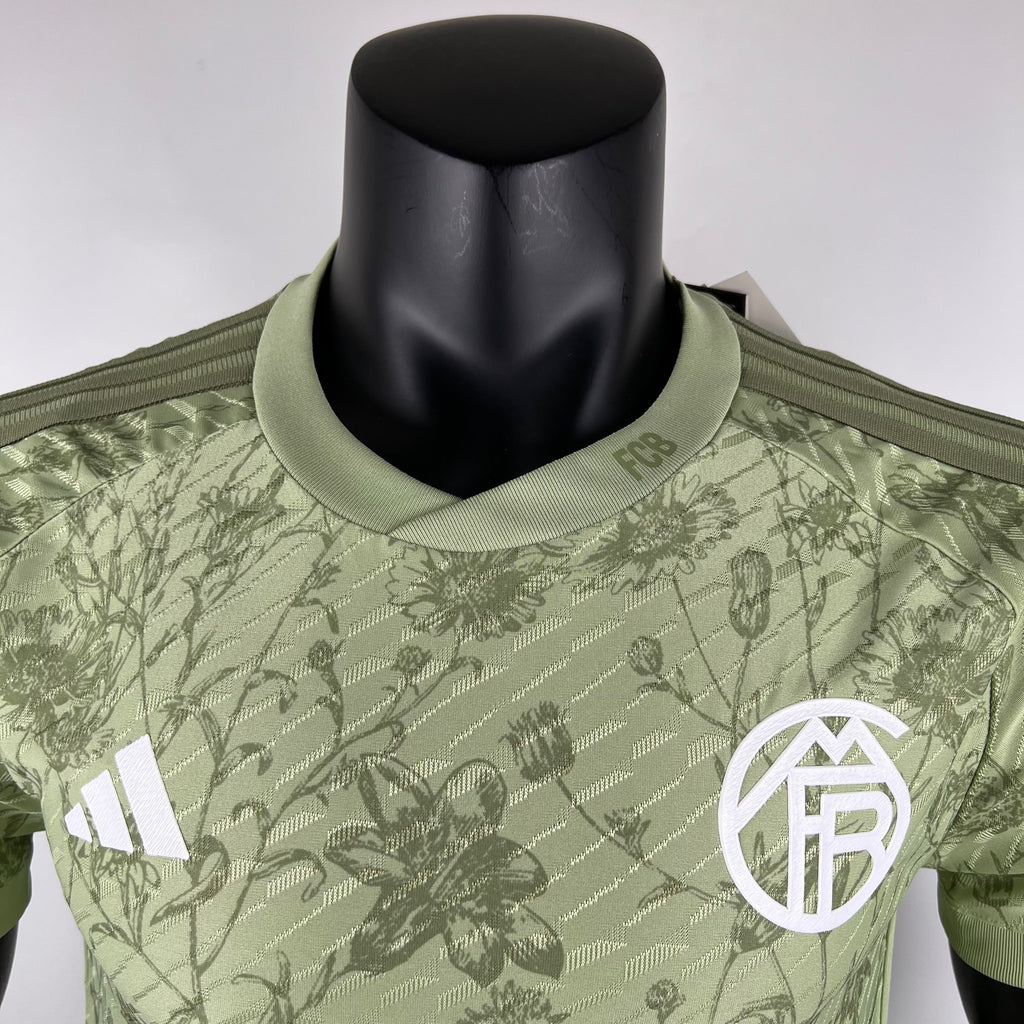 BAYERN MUNICH SPECIAL EDITION BEER FEST 23/24 MEN (PLAYER VERSION)