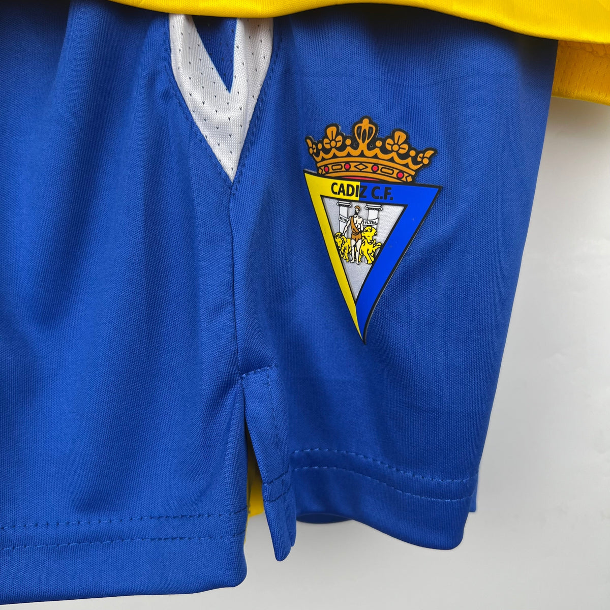 CADIZ I 23/24 KIDS KIT