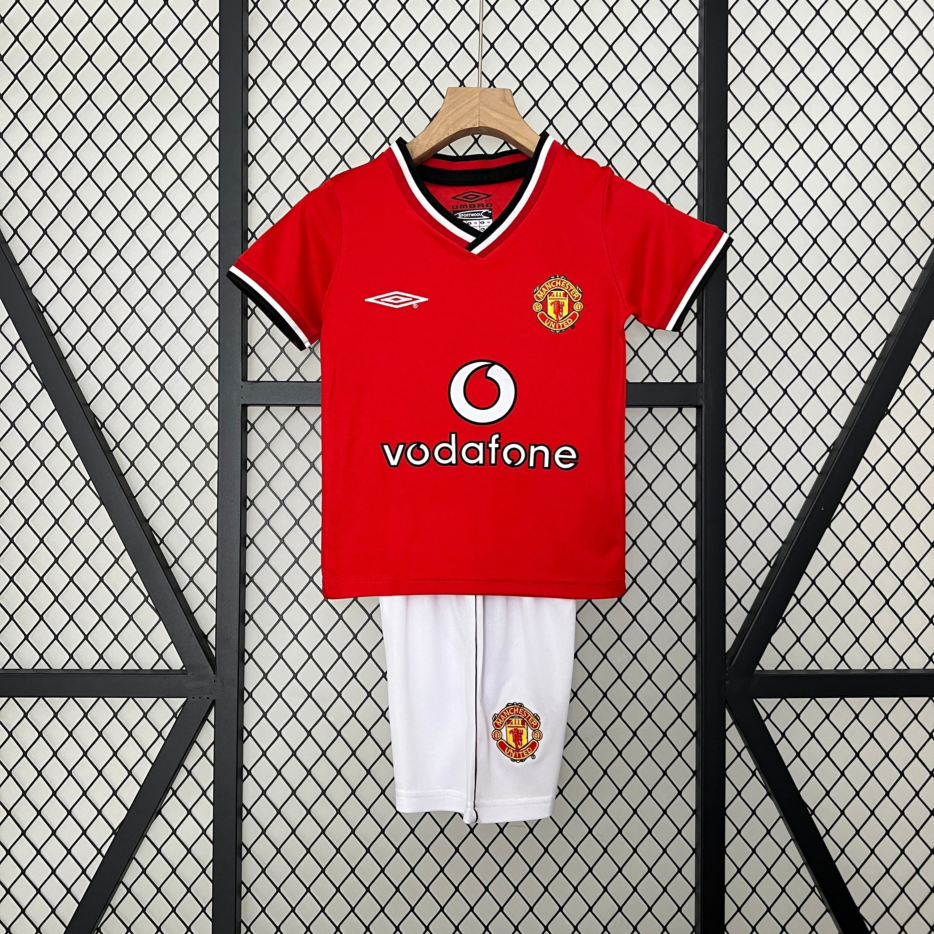 JERSEY MANCHESTER UNITED I 00/01 KIDS KIT (RETRO)