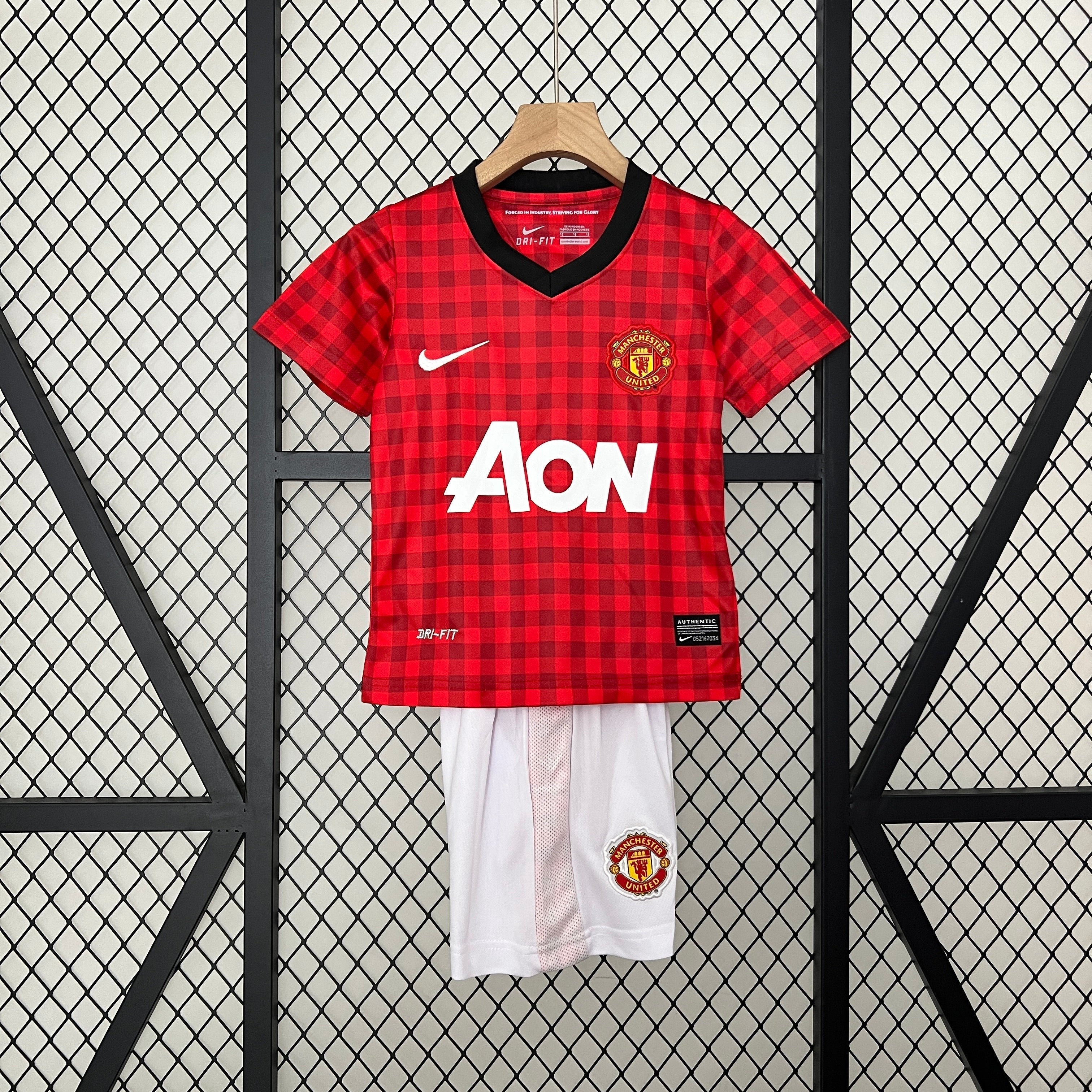 JERSEY MANCHESTER UNITED I 12/13 KIDS KIT (RETRO)