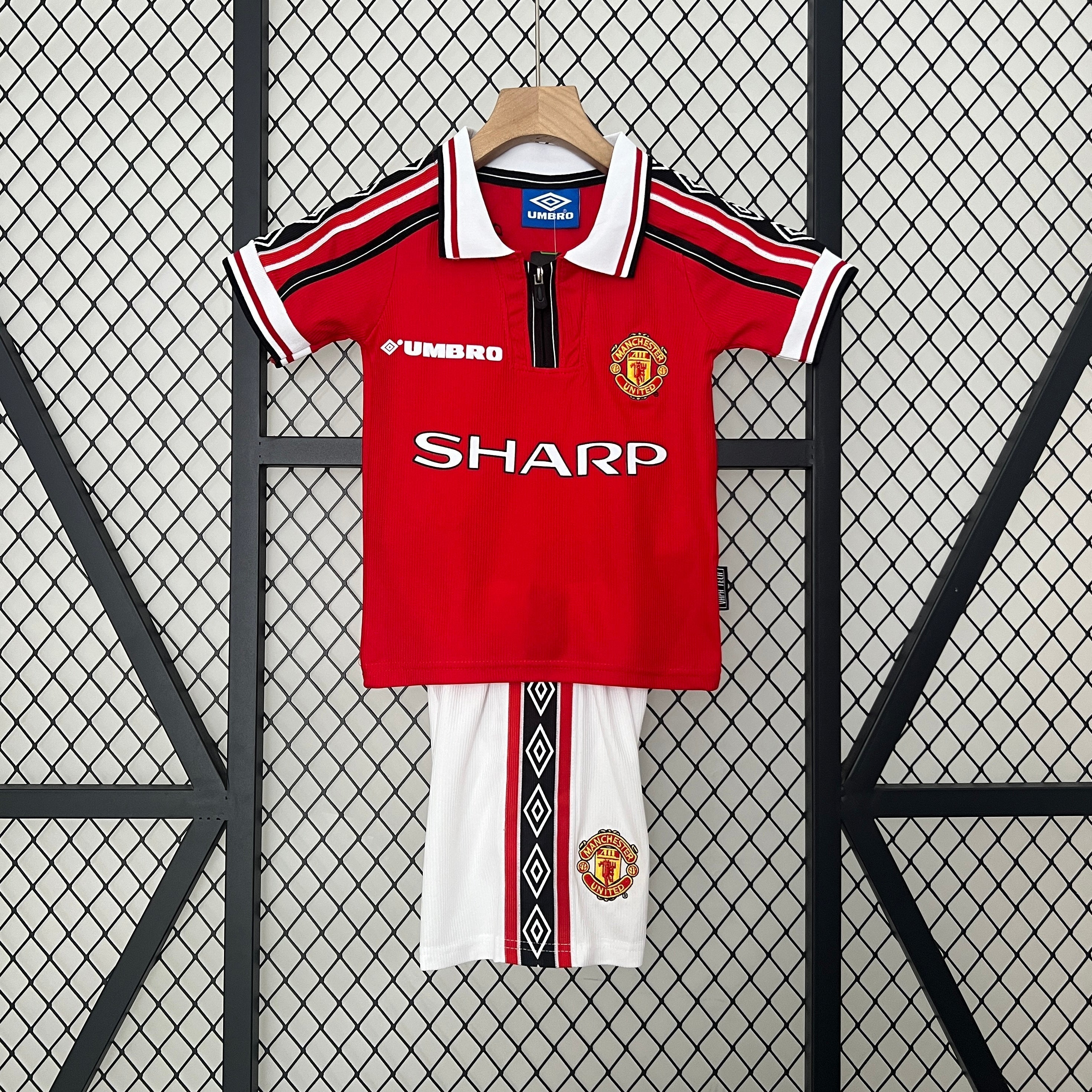 JERSEY MANCHESTER UNITED I 98/99 KIDS KIT (RETRO)