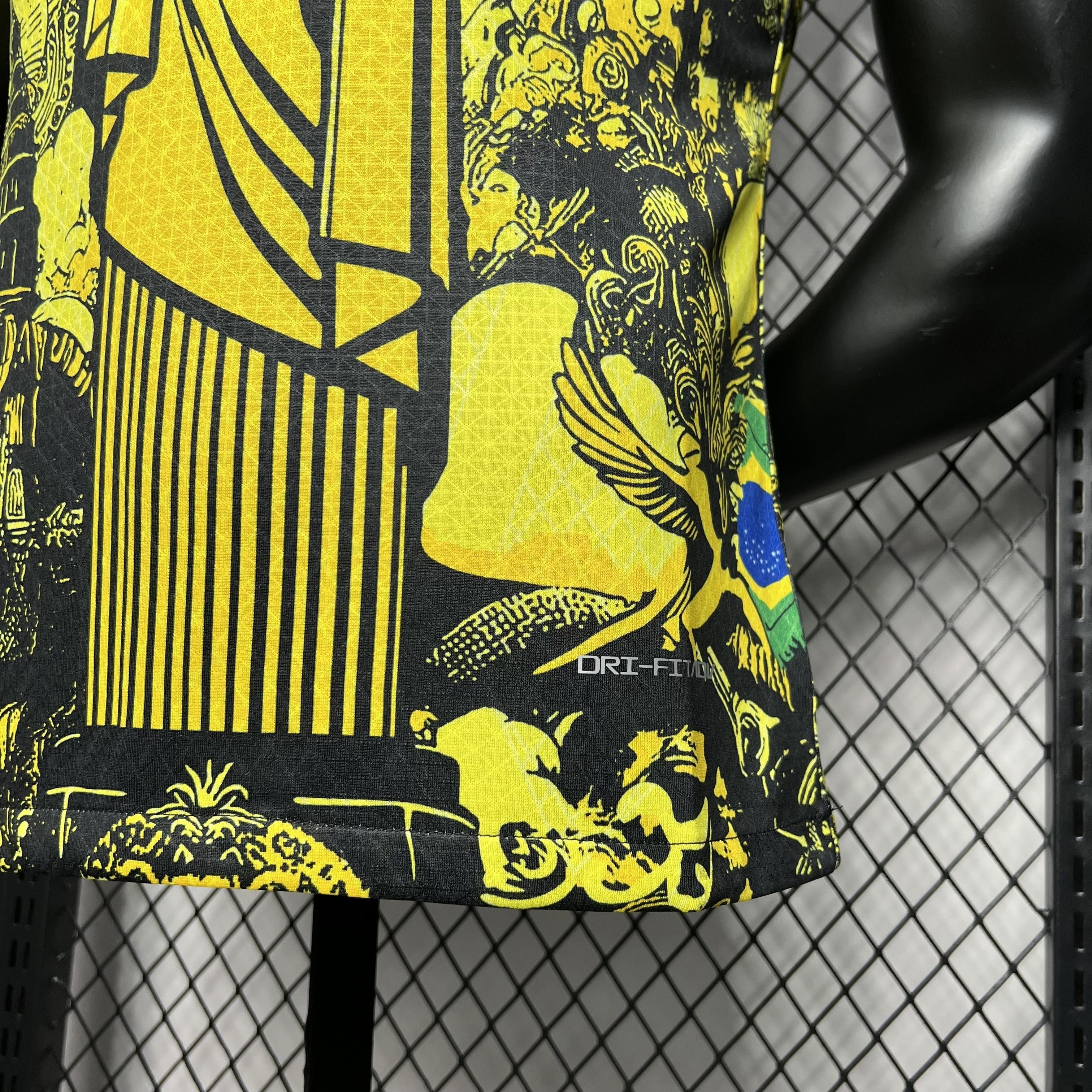 JERSEY BRAZIL SPECIAL EDITION JESUS CHRIST 2024 MEN (PLAYER VERSION) - YELLOW