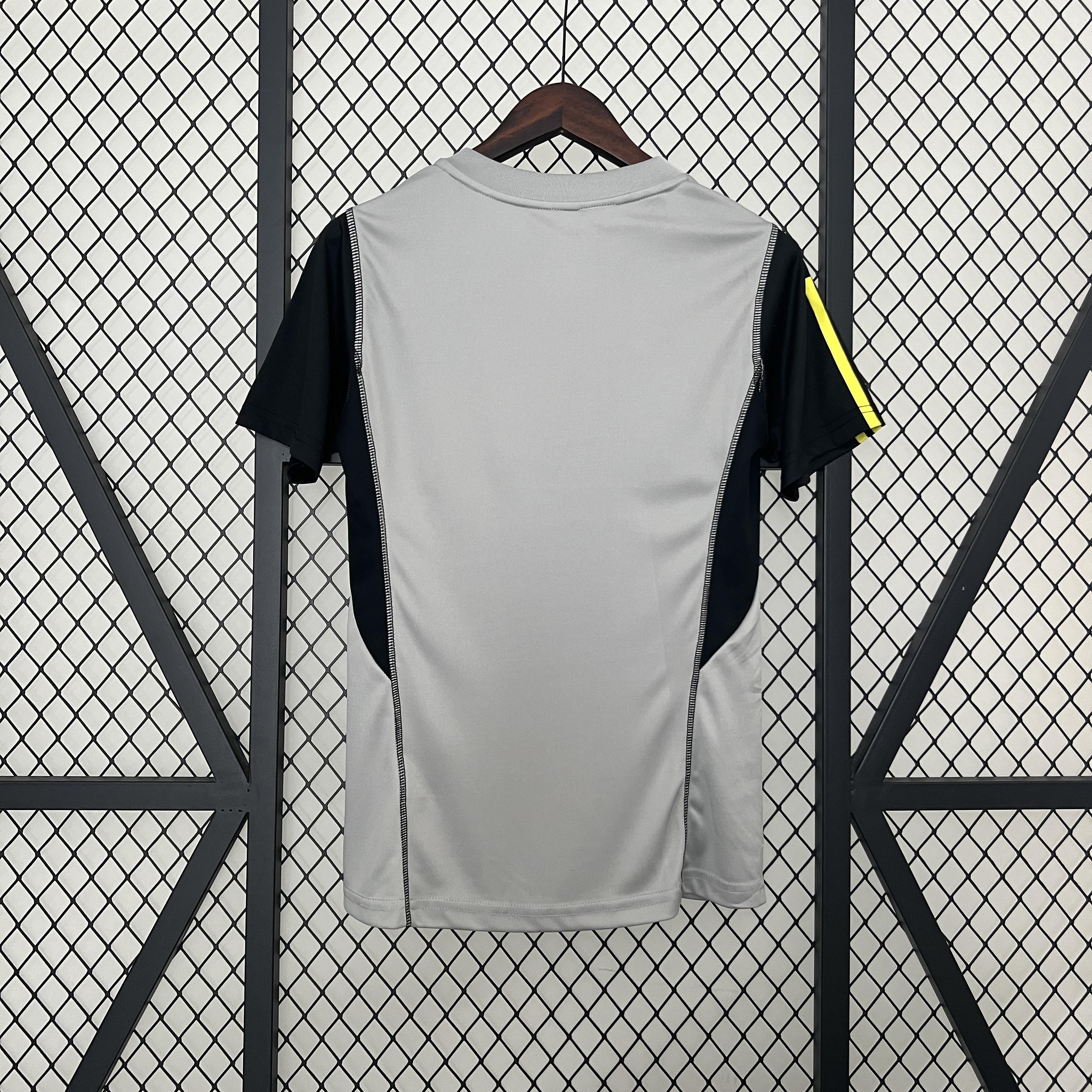 JERSEY FLAMENGO TRAINING 24/25 WOMEN