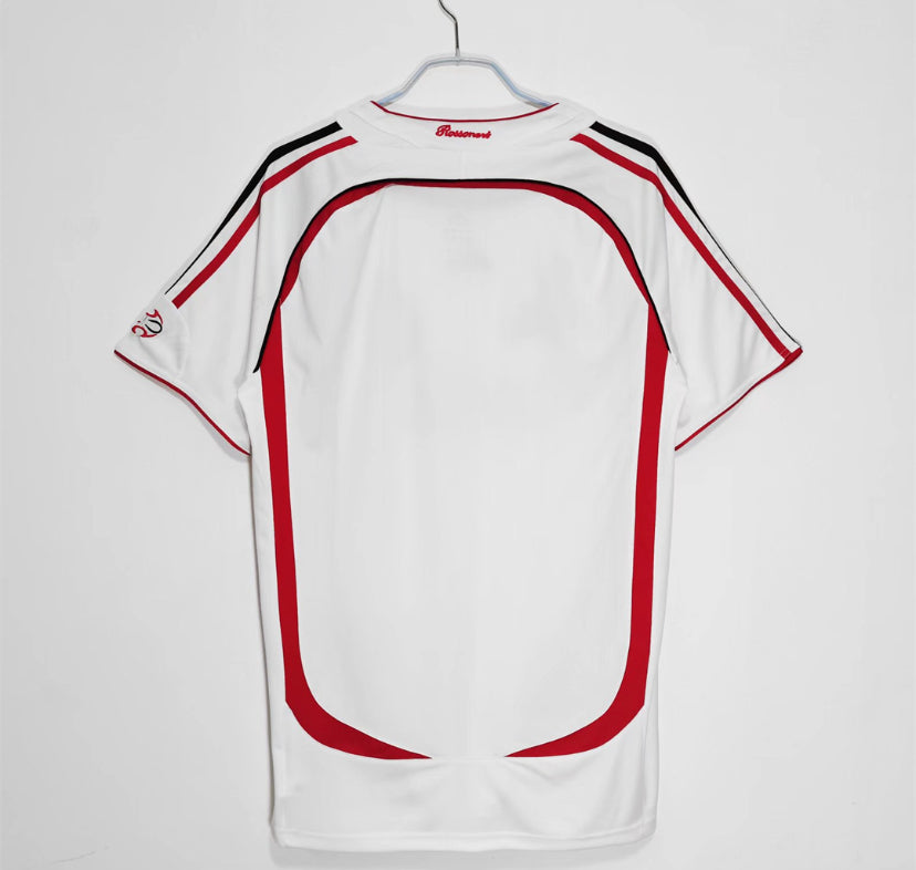 06/07 MILAN AWAY RETRO