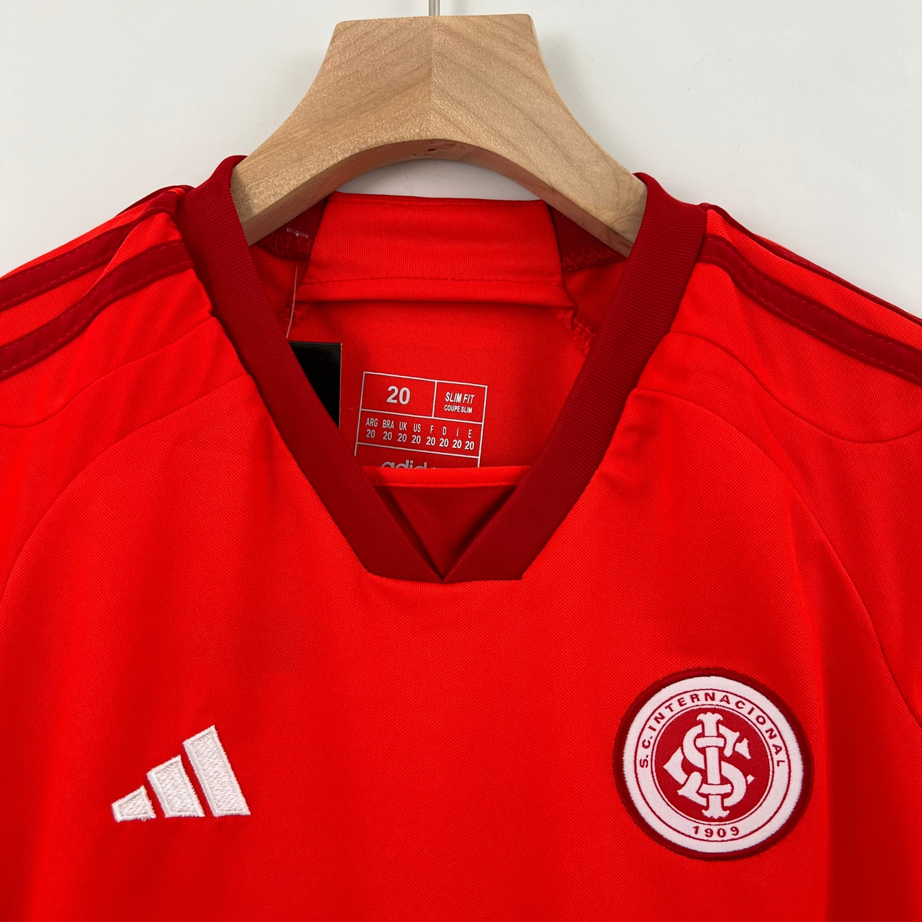 INTERNACIONAL I 23/24 KIDS KIT
