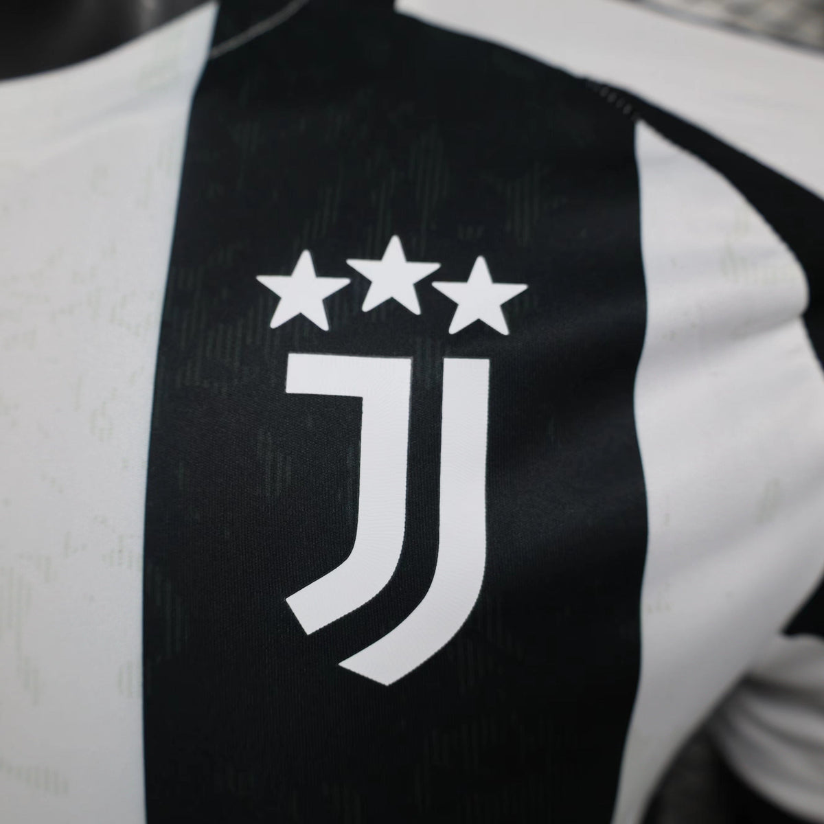 JUVENTUS I 24/25 MEN (PLAYER VERSION)