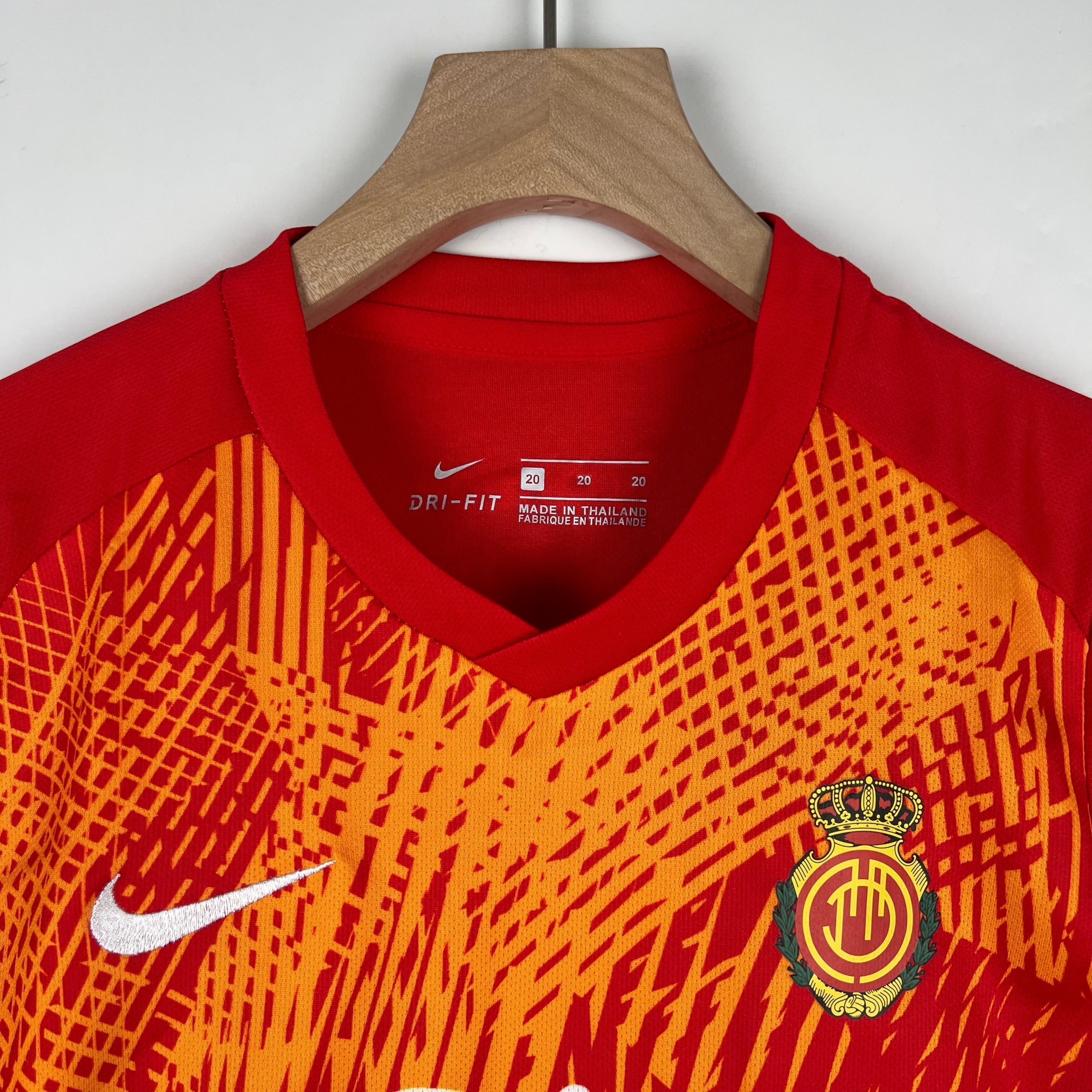 MALLORCA I 23/24 KIDS KIT