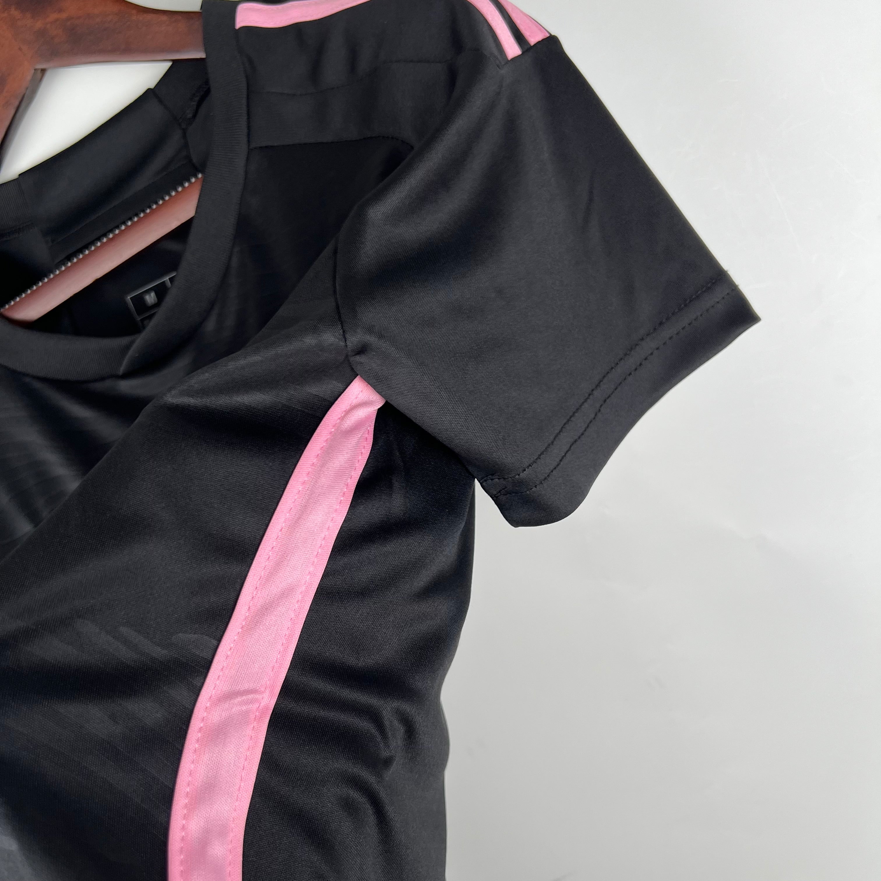 MIAMI II 23/24 WOMEN