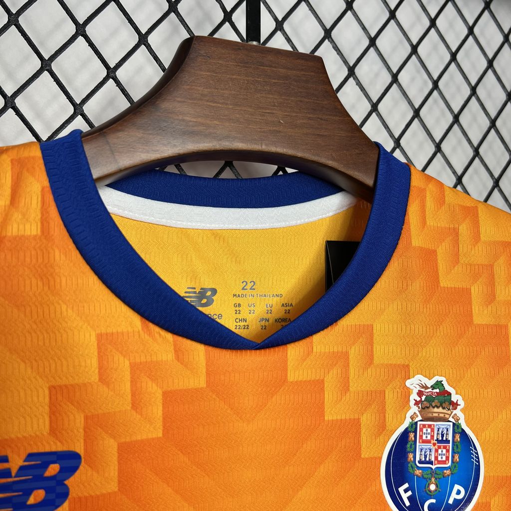PORTO II 24/25 KIDS KIT