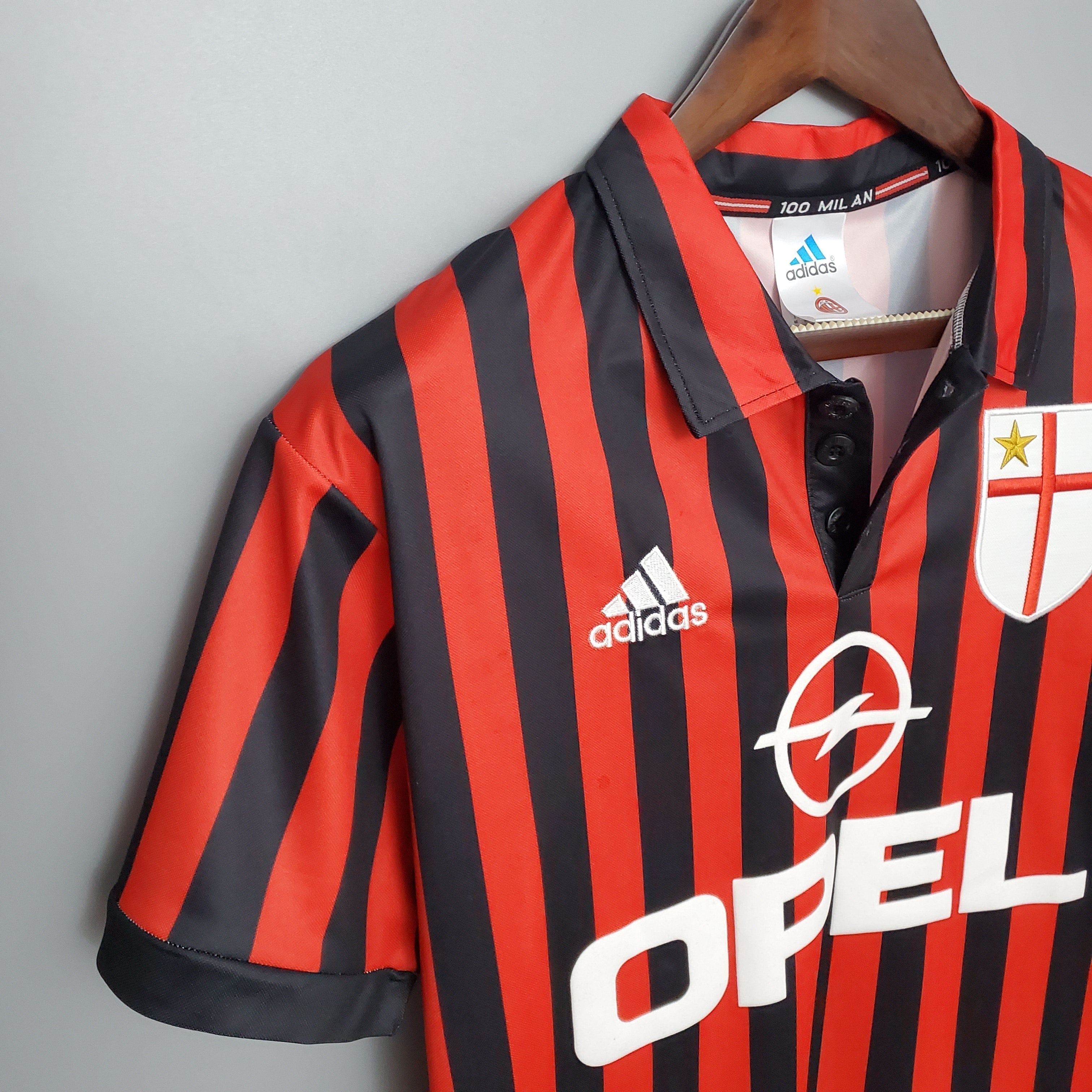MILAN XVI 99/00 MEN (RETRO)