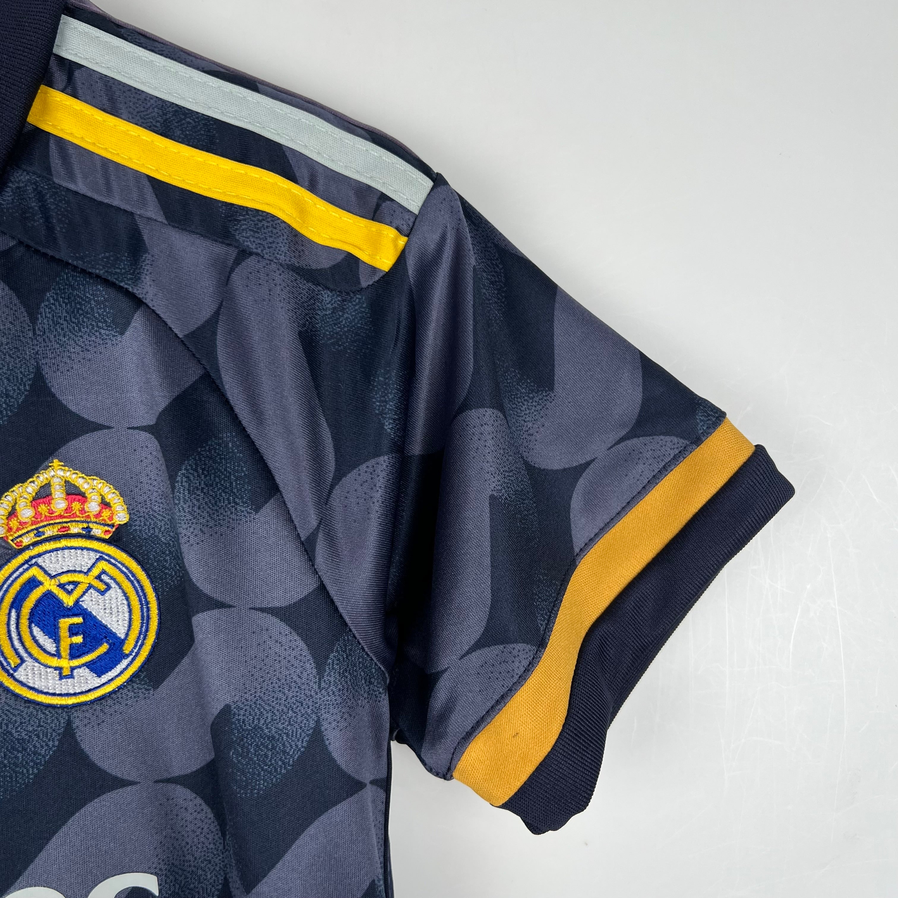 REAL MADRID II 23/24 KIDS KIT