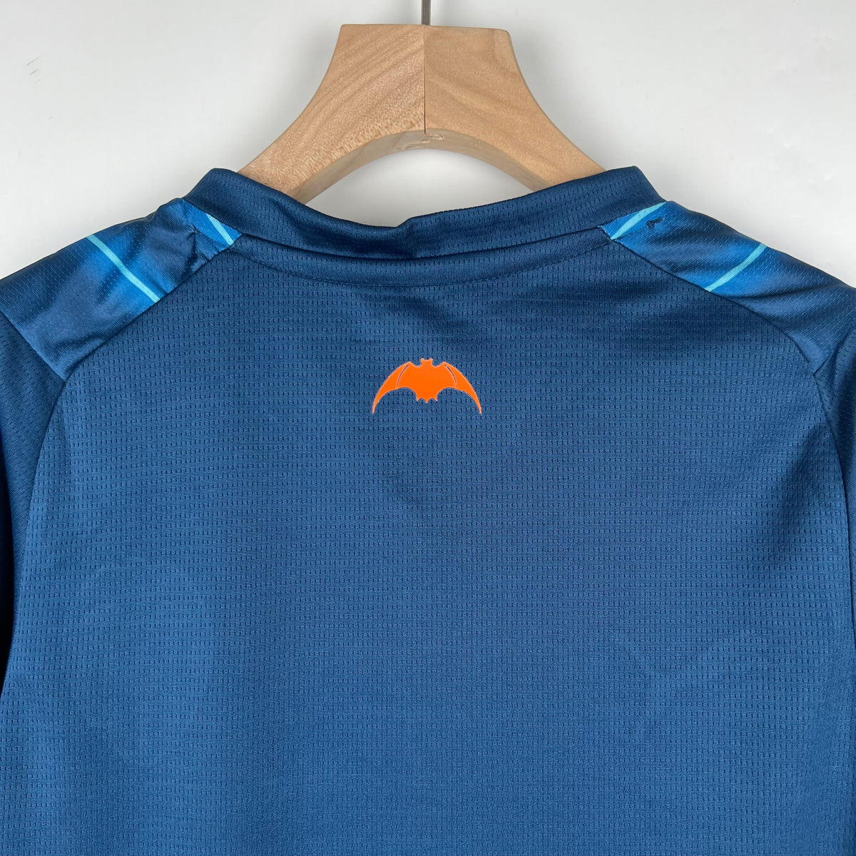 JERSEY VALENCIA II 23/24 KIDS KIT