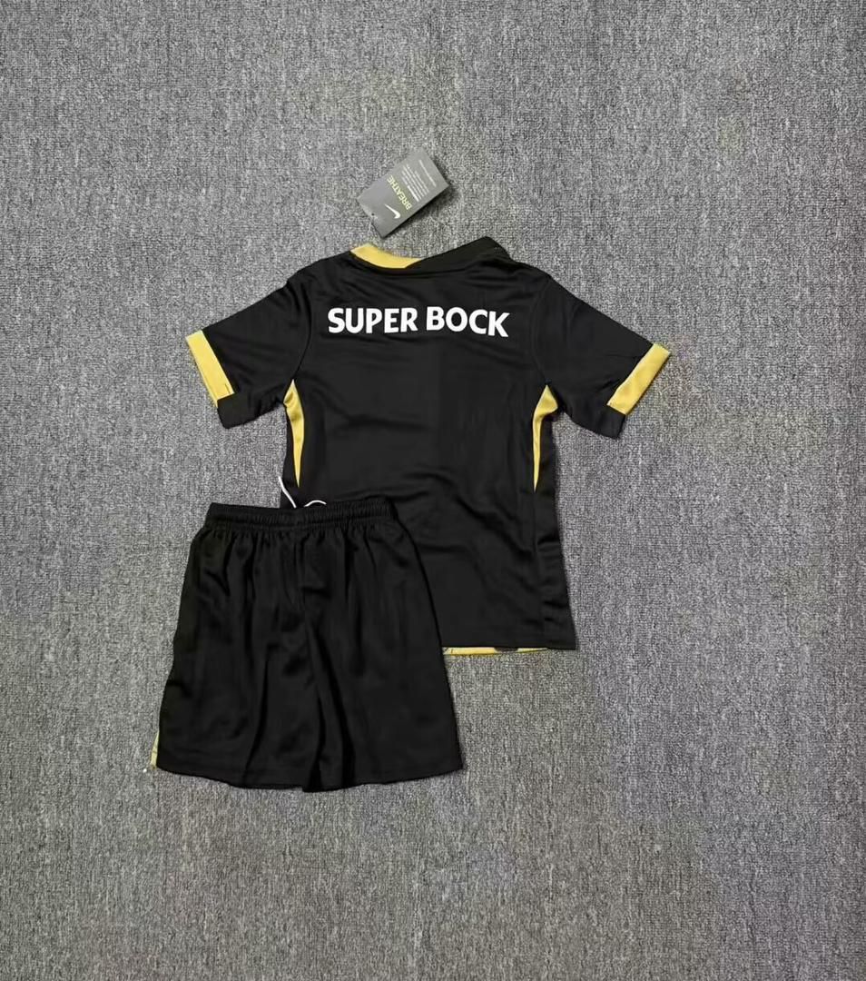 SPORTING LISBOA III 24/25 KIDS KIT