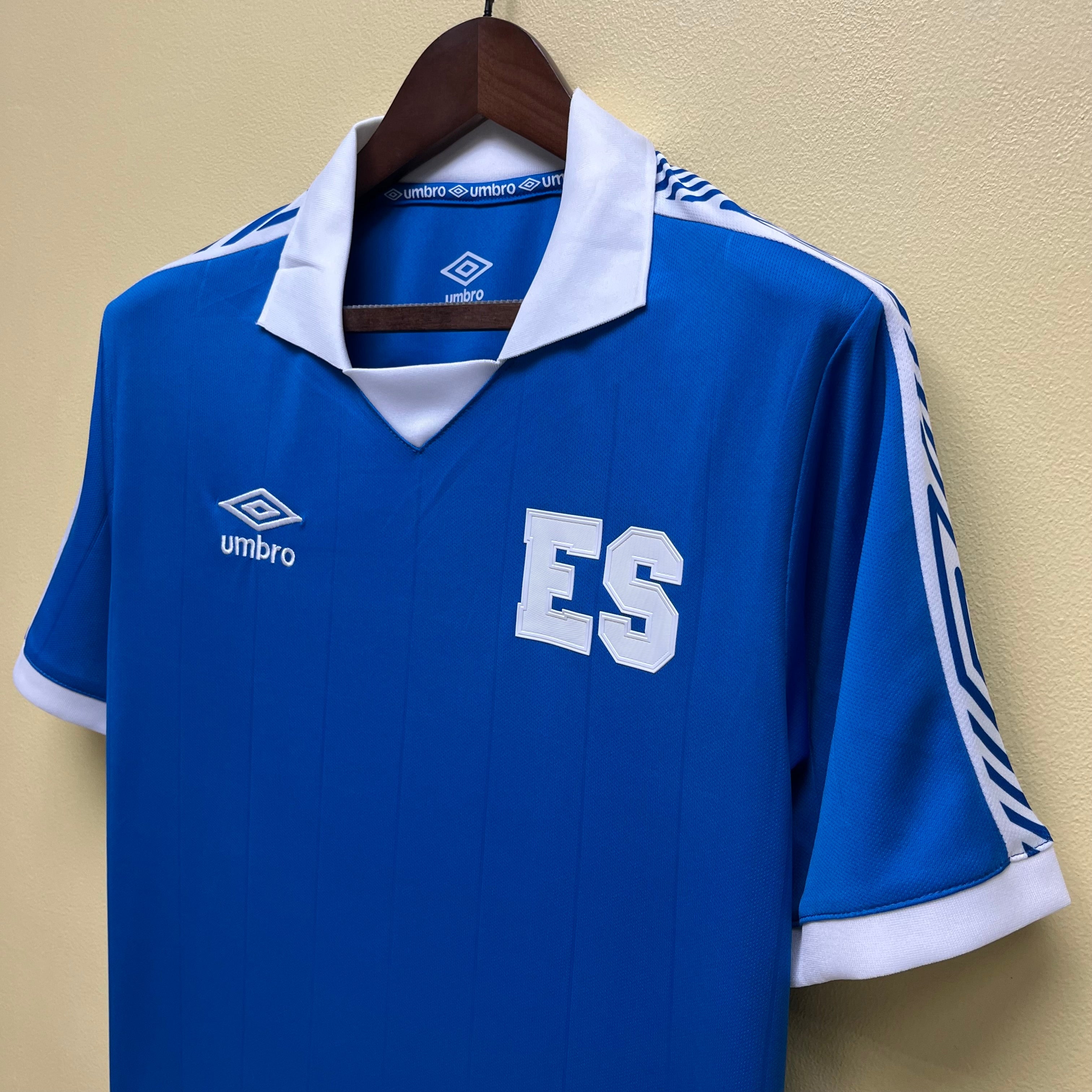 23/24 EL SALVADOR HOME