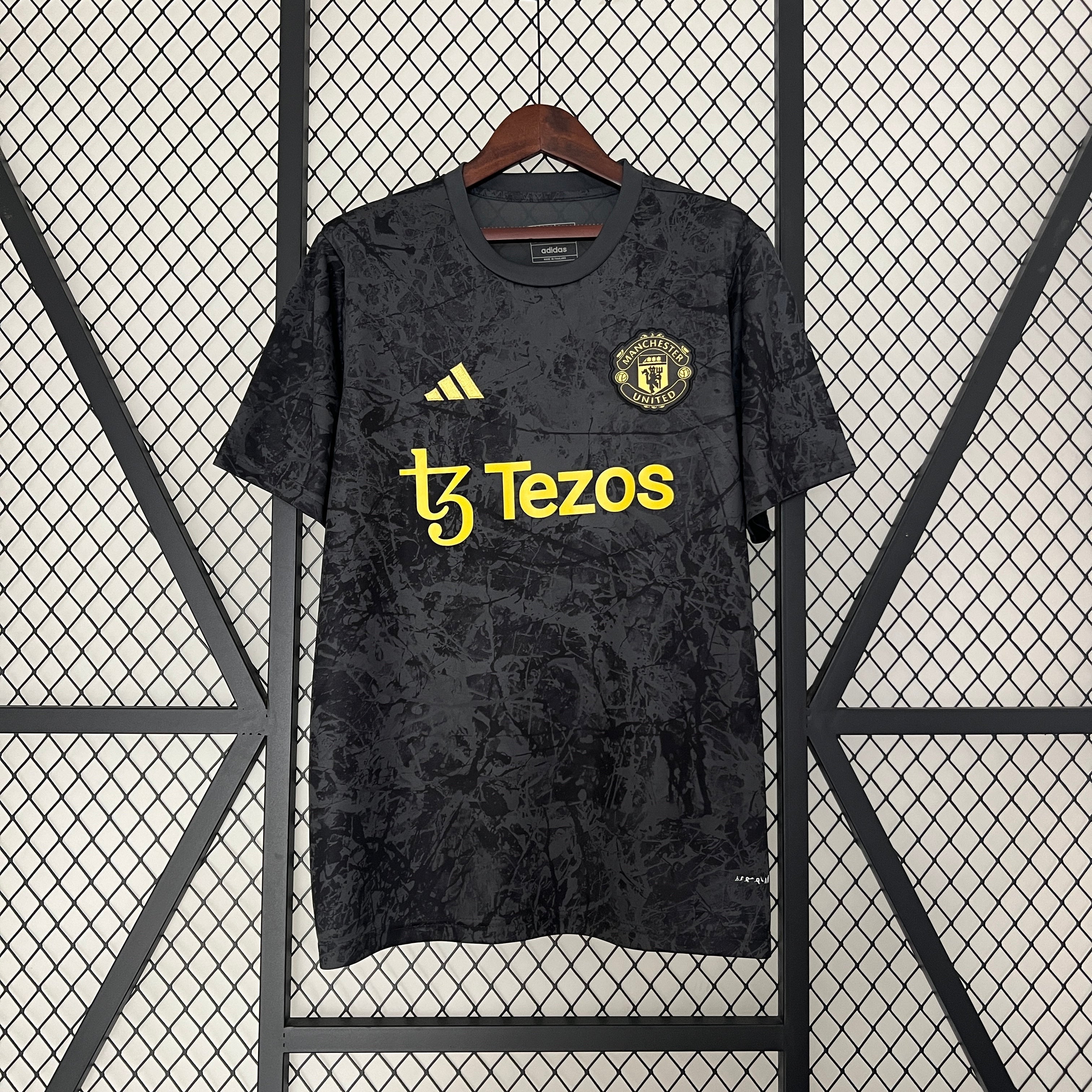 JERSEY MANCHESTER UNITED I  SPECIAL EDITION LIMITED I 24/25 MEN