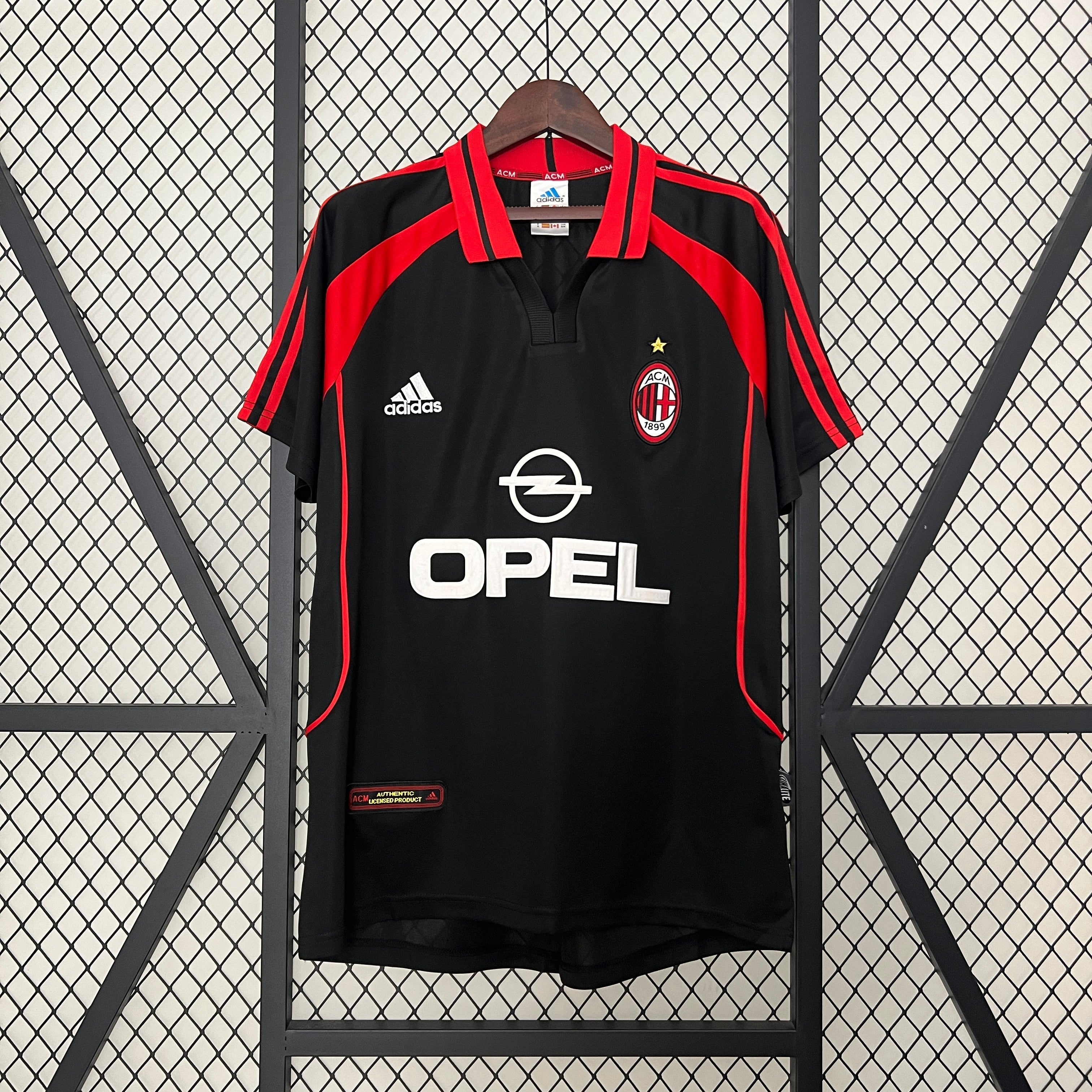 00/01 MILAN RETRO