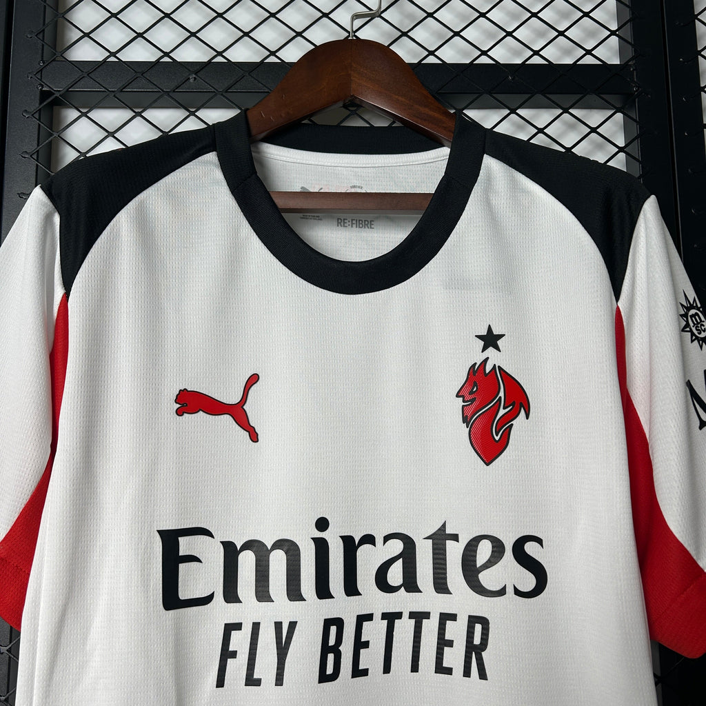 25/26 MILAN AWAY