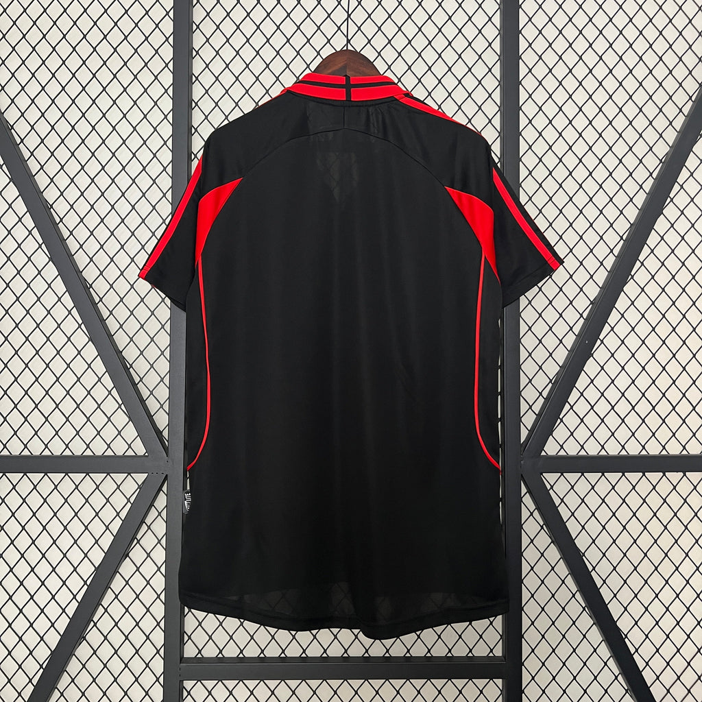 00/01 MILAN RETRO