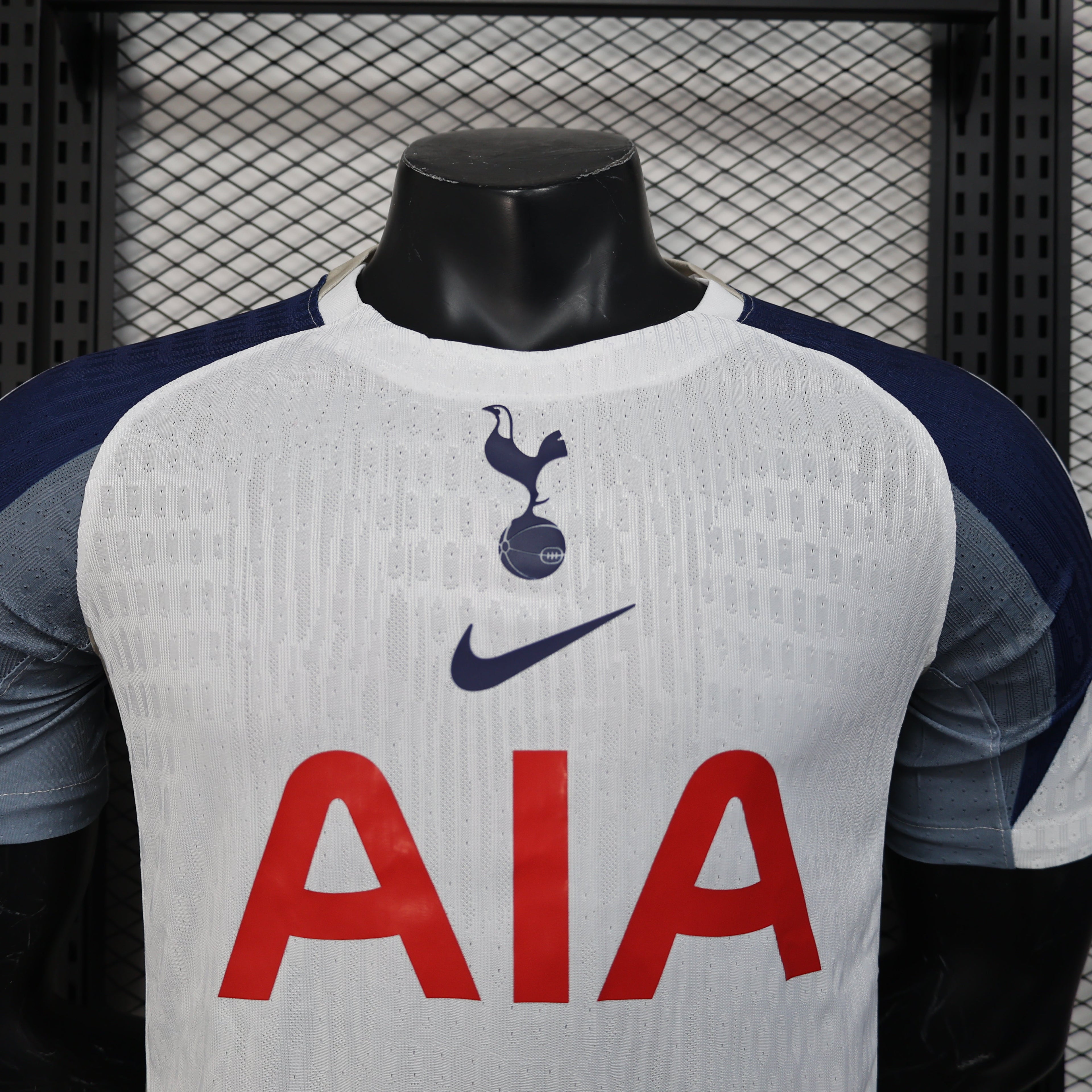 25/26 TOTTENHAM HOME PLAYER VERSION