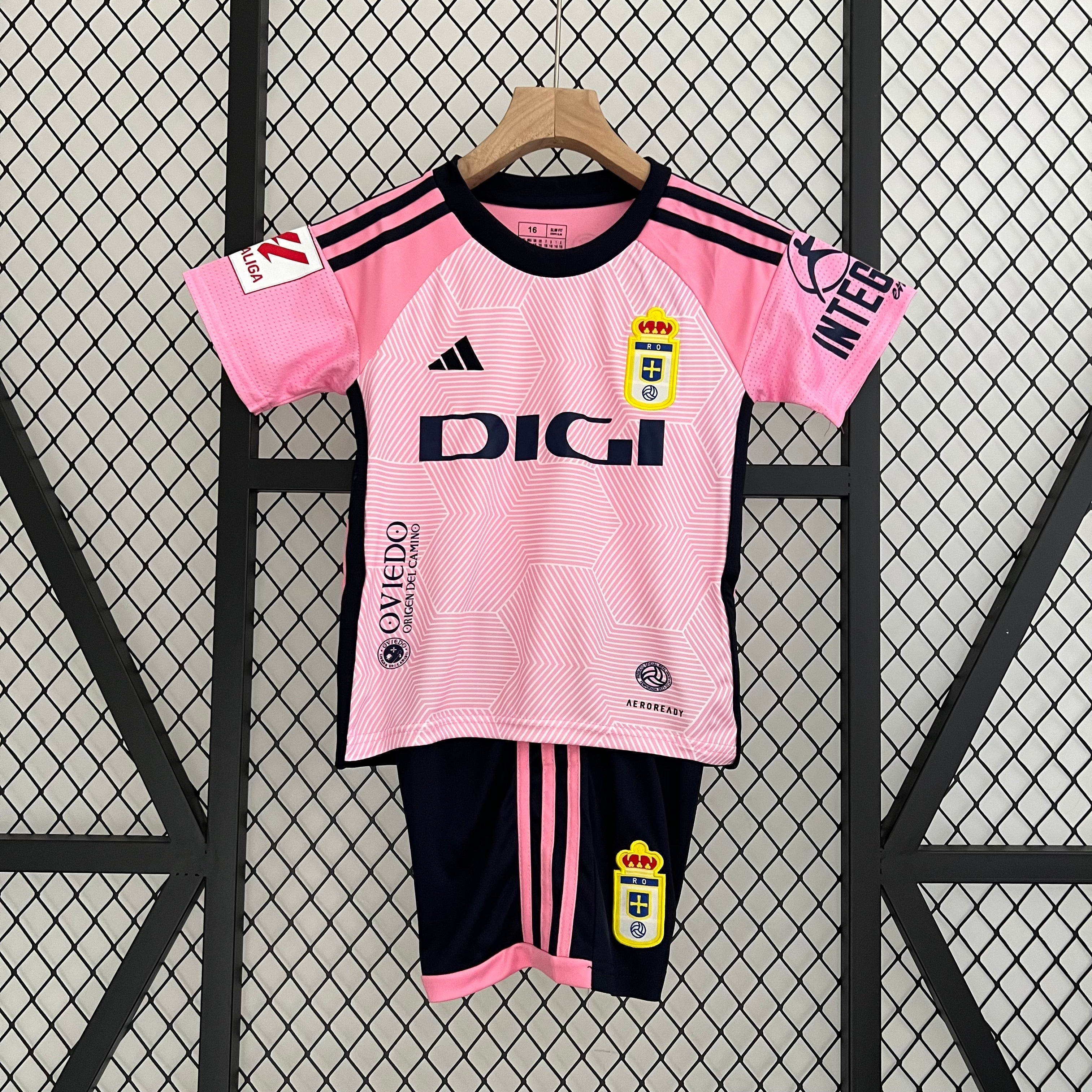 OVIEDO  II 23/24 KIDS KIT